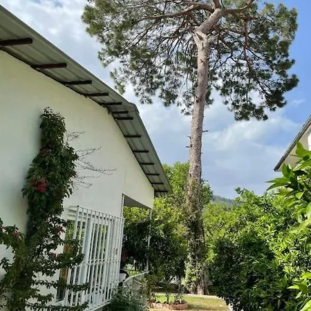 בית נופש Portakal Bahcesi Icerisinde Muestakil Villa