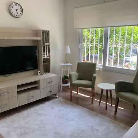 Portakal Bahcesi Icerisinde Muestakil Villa * Antalia